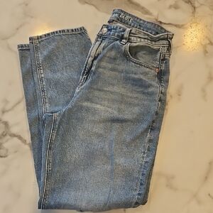 American Eagle Mom Jeans